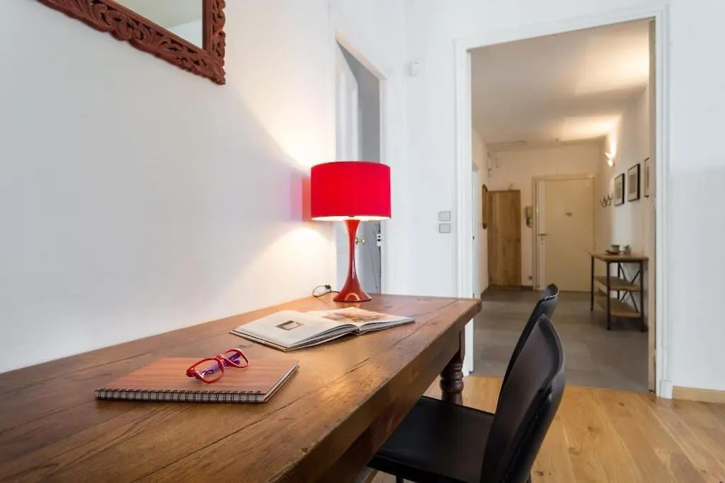 Etats Unis 892 - Spacious Flat On Sea Front Wac Nice 0*,  Francie