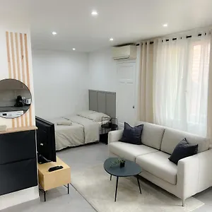 Apartment Republique, Nice