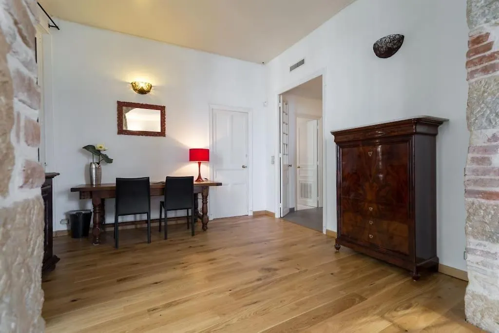 Etats Unis 892 - Spacious Flat On Sea Front Wac Nice France
